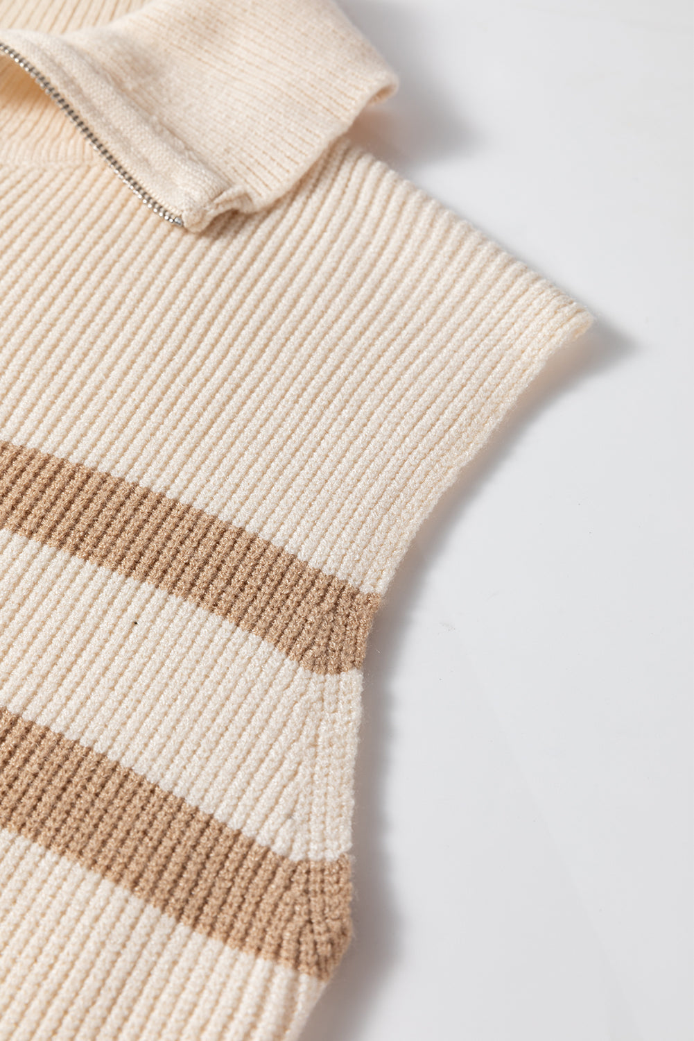 Ribbed Half Zip Collared Sweater Vest
