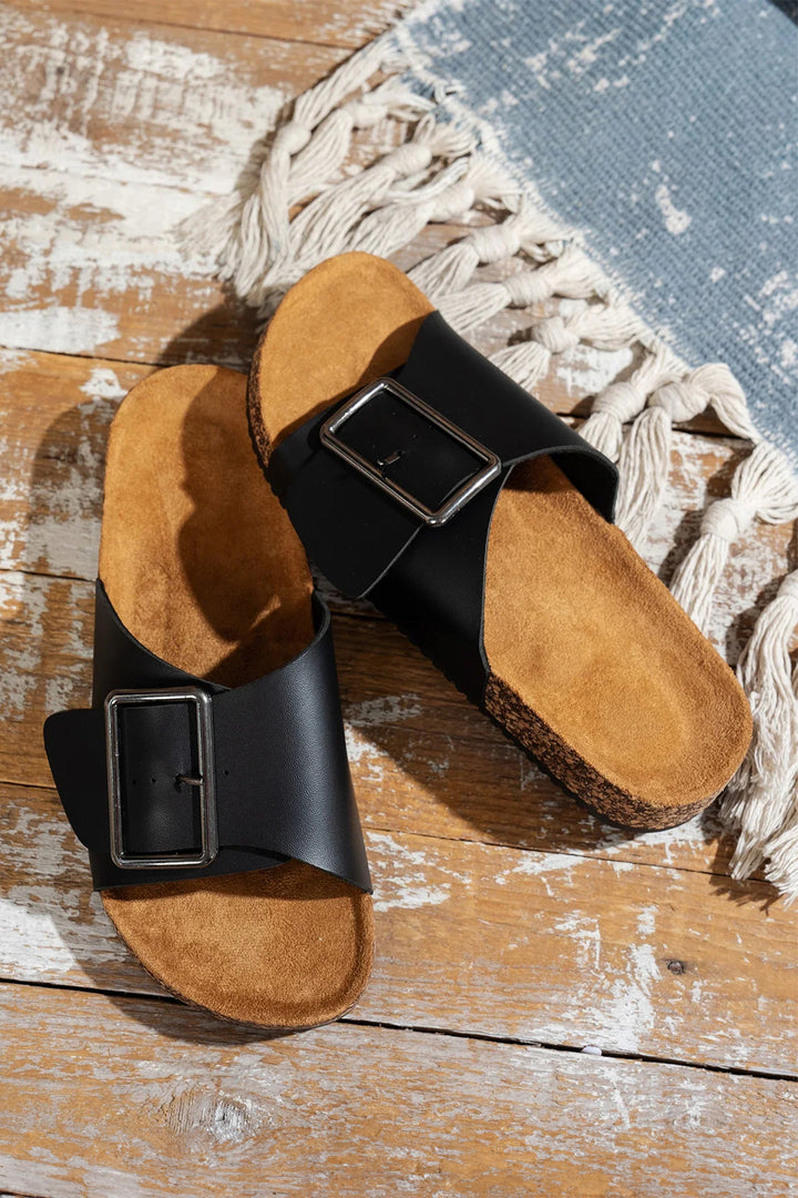 Retro Geometric Print Buckle Strap Flat Slippers