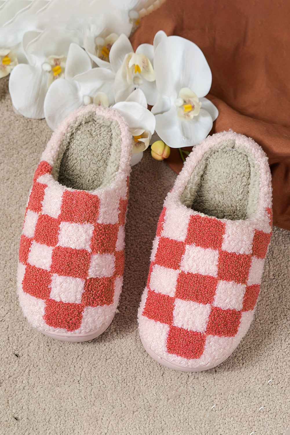 Checkered Print Fuzzy Slip On Winter Slippers