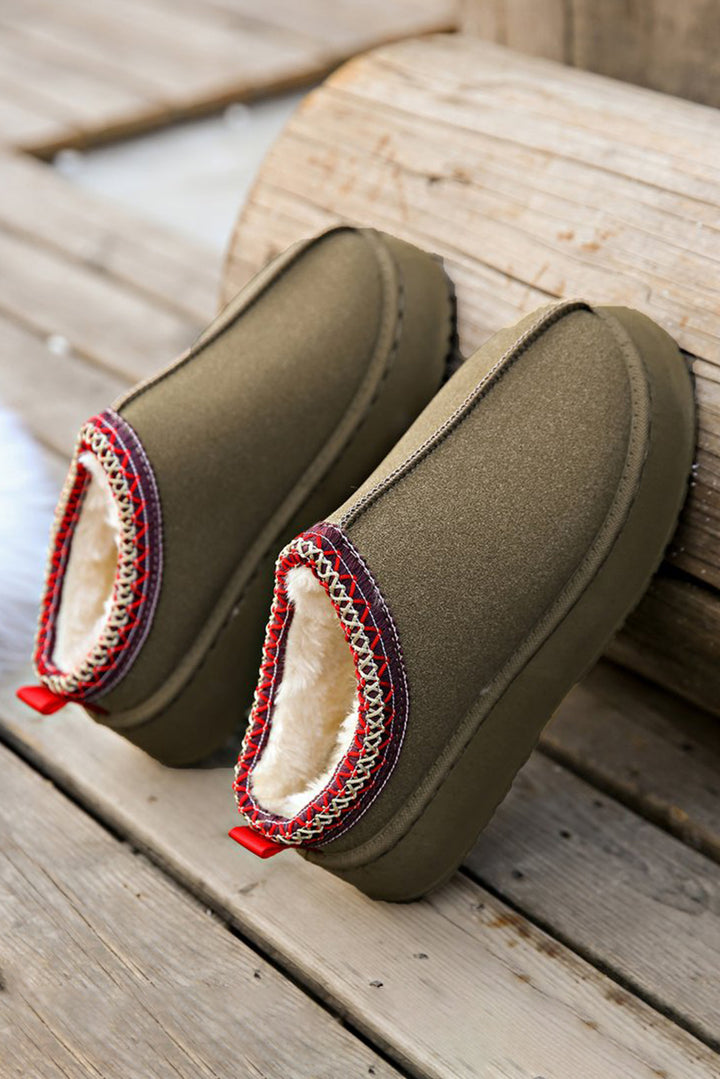 Schneestiefel aus Wildleder mit Kontrastmuster und Plüschfutter