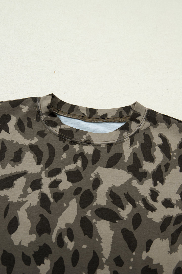Casual Retro Leopard Print Mock Neck Slim Tee