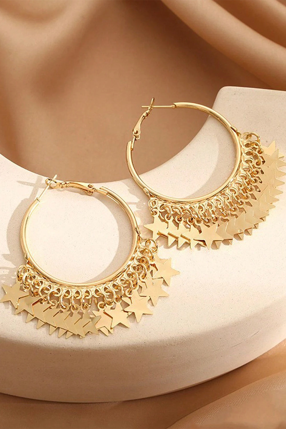 Boucles d'oreilles créoles en alliage avec breloques étoiles