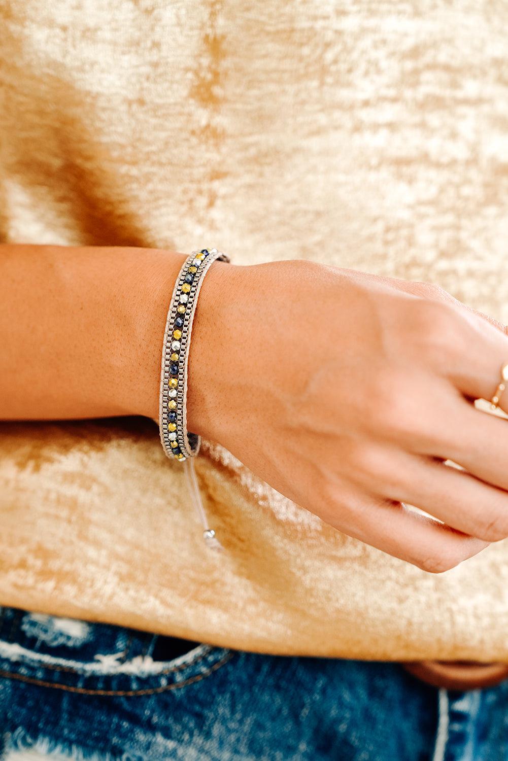 Bracelet réglable en perles de cristal avec cordon de serrage