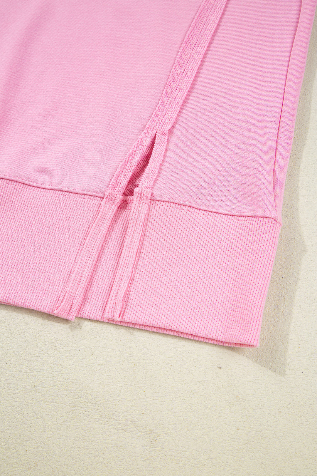 Bow Sequin XOXO Letter Graphic Exposed Seam Baggy Sweatshirt
