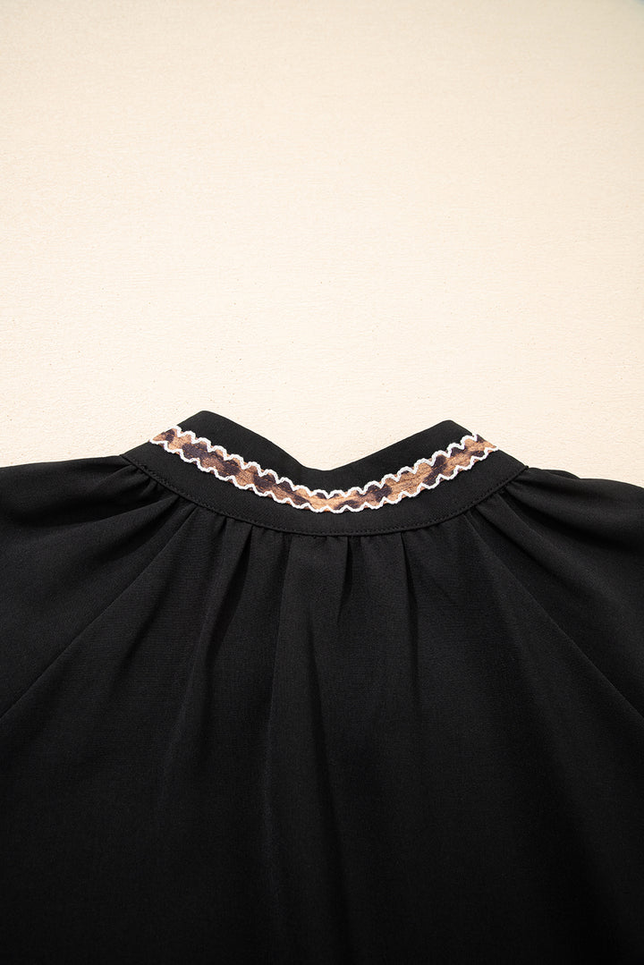 Contrast Trim V Neck Bracelet Sleeve Shift Mini Dress