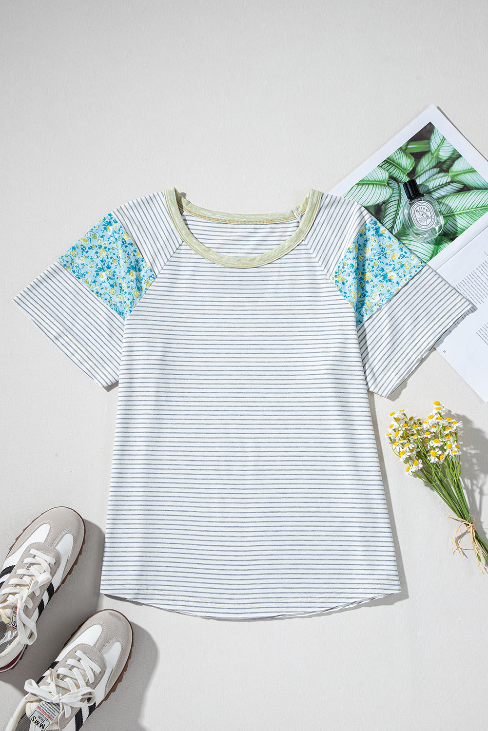 Floral Insert Sleeves Contrast Round Neck Tee