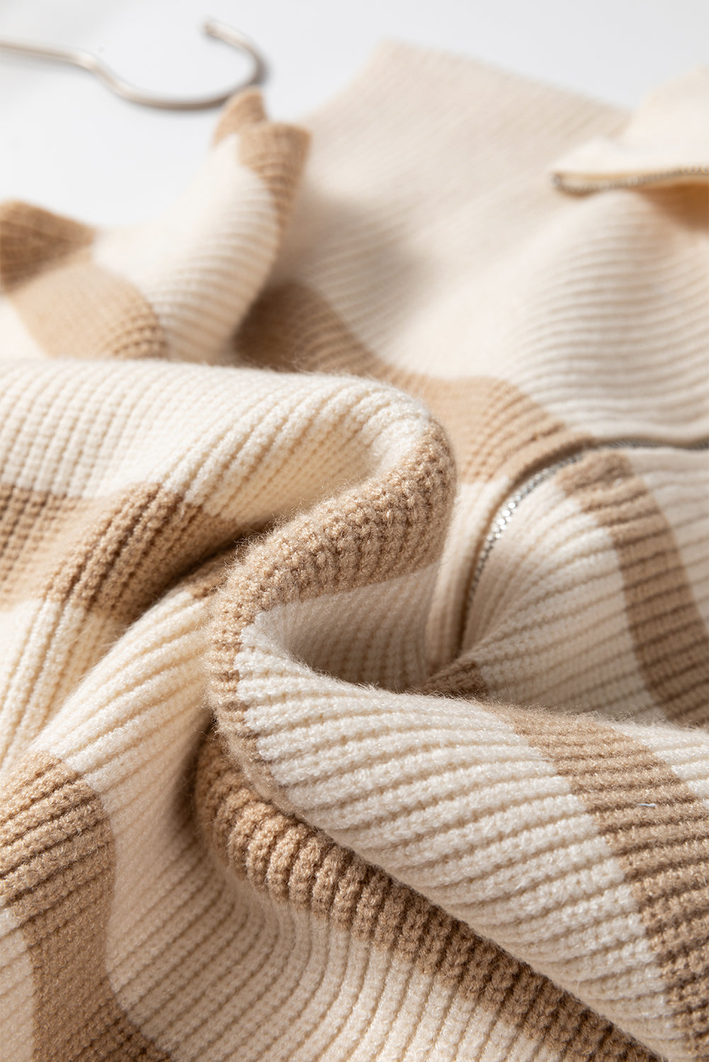 Ribbed Half Zip Collared Sweater Vest