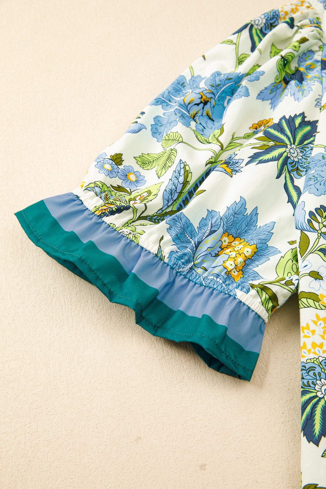 Sky Blue Plus Size Frilled V Neck Short Sleeve Floral Blouse