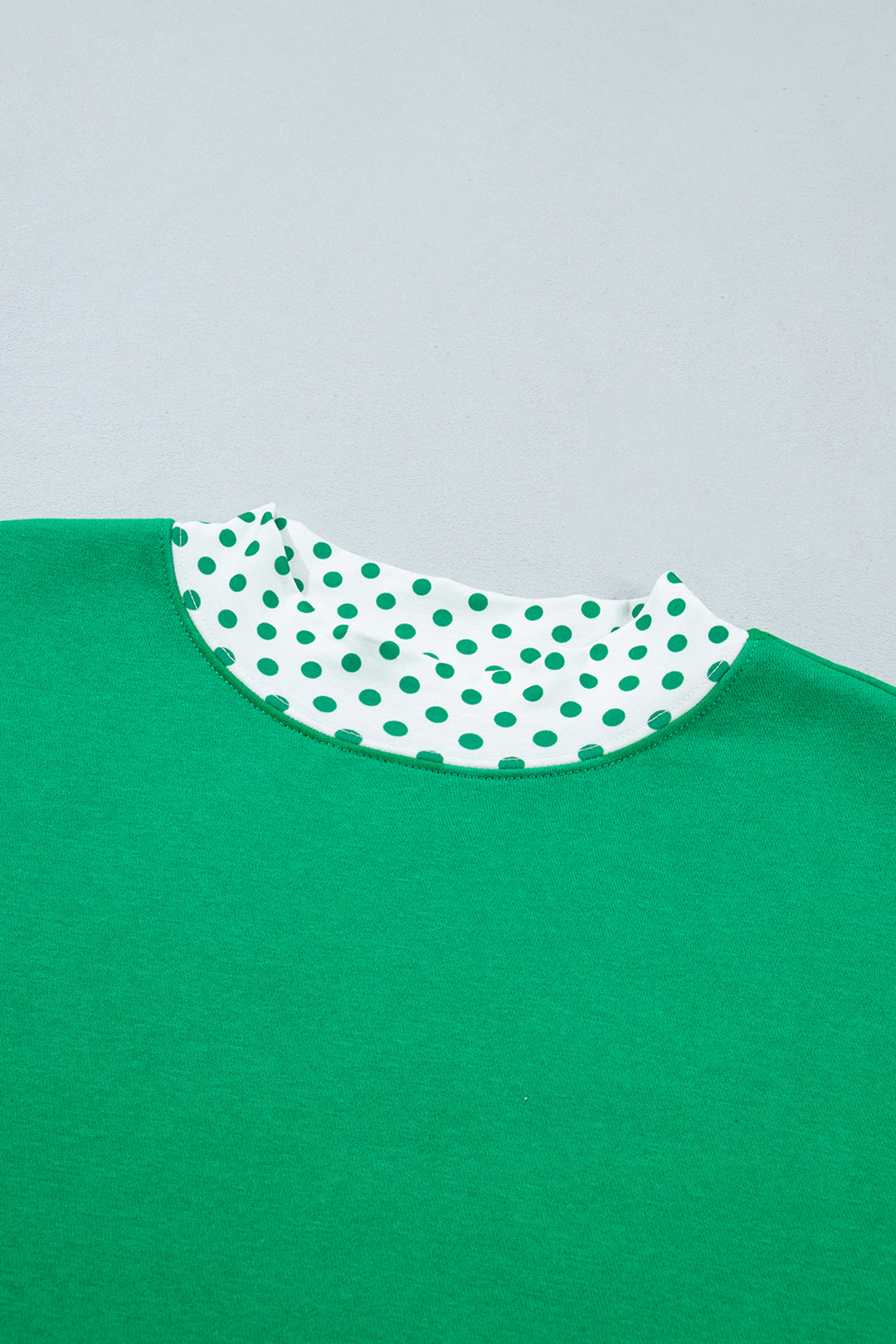 Bright Green Polka Dot Trim Baggy Pullover 2pcs Short Set