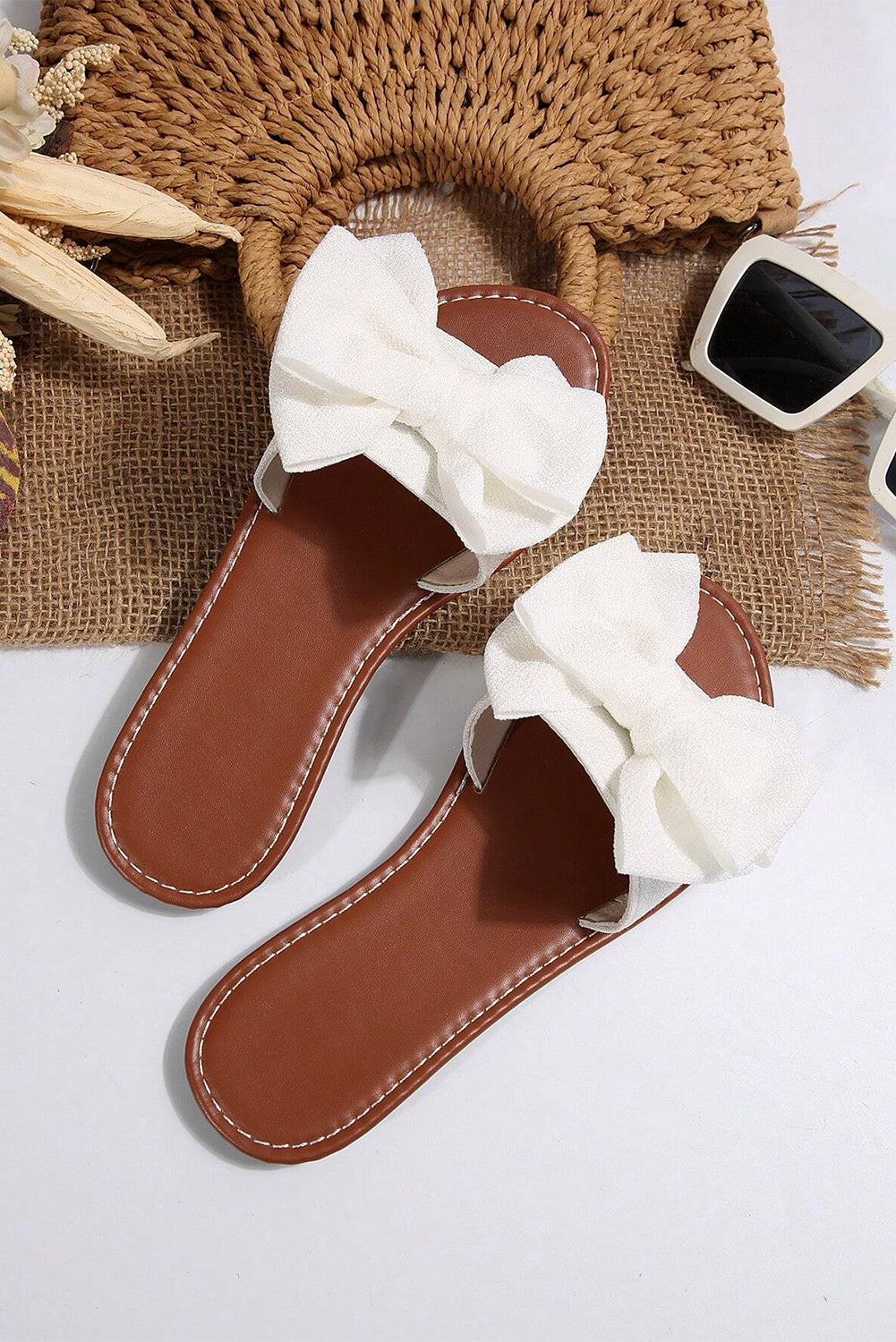 Bow Knot Decor PU Leather Insole Flat Slippers