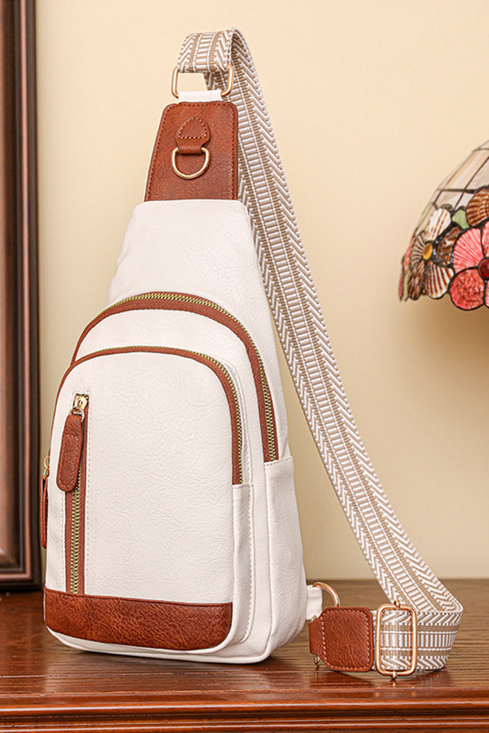Vintage PU Leather Zipped Crossbody Bag