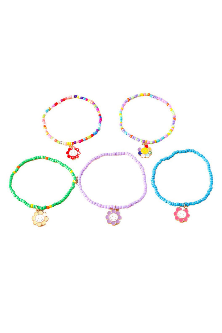 5-teiliges Perlenarmband-Set mit Smiley-Blumenanhänger