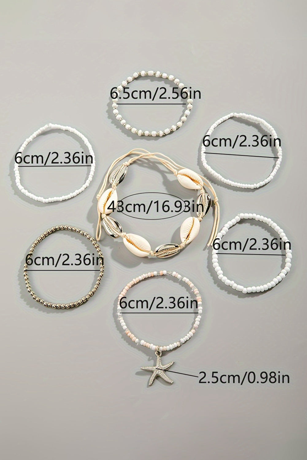 Ensemble de 7 bracelets en perles de coquillages et étoiles de mer