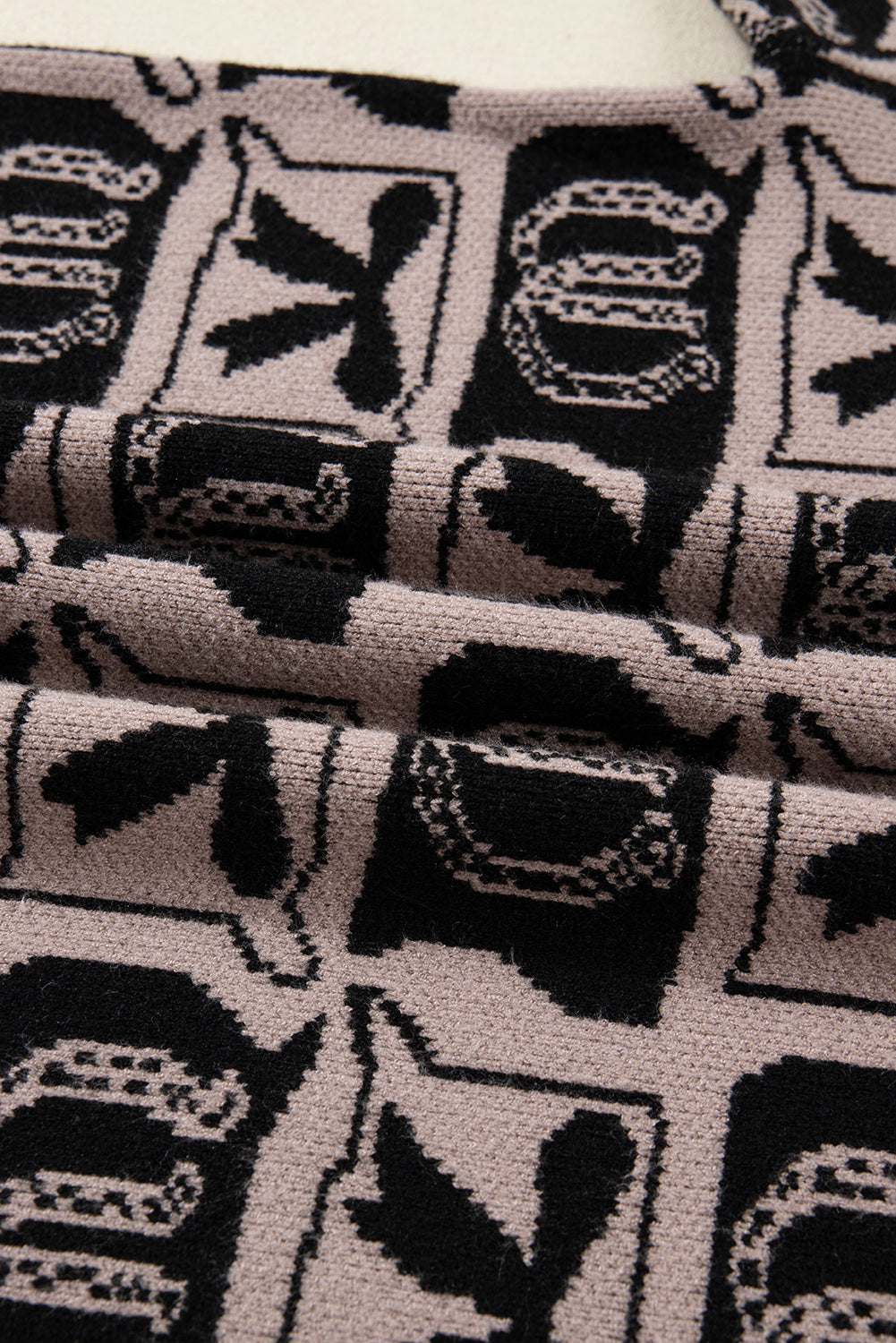Black Bows &amp; Horseshoes Pattern Western Fashion Print Sweater