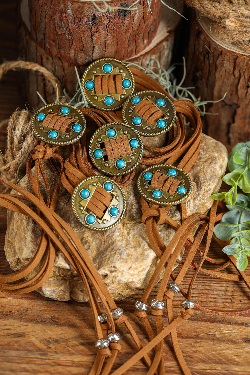 Ceinture à pampilles superposées avec décor turquoise occidental