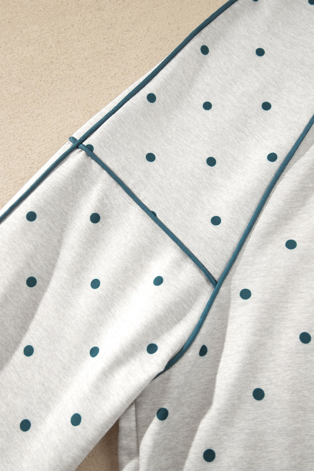 Gray Polka Dot Print Piping Trim 3/4 Sleeve Relaxed Top