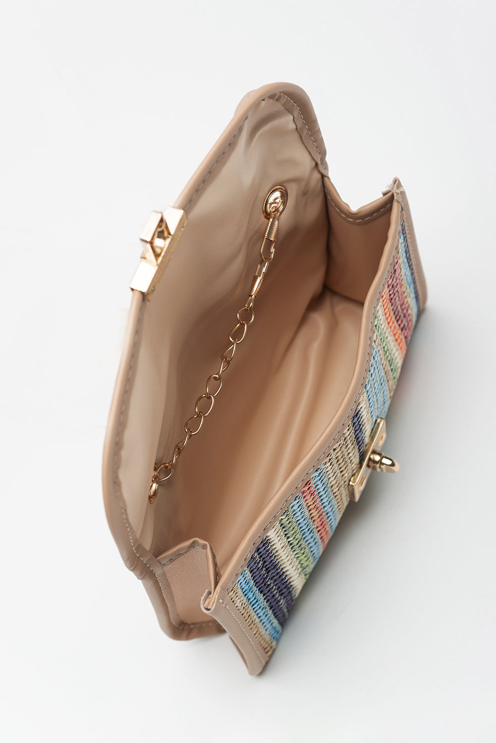 Sac à bandoulière simple à rabat en crochet rayé