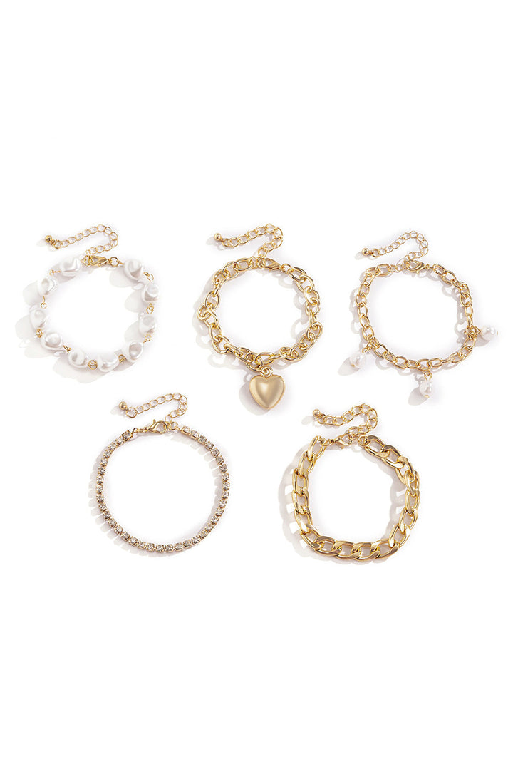 Armband-Set mit Herzanhänger und Perlen und Strass