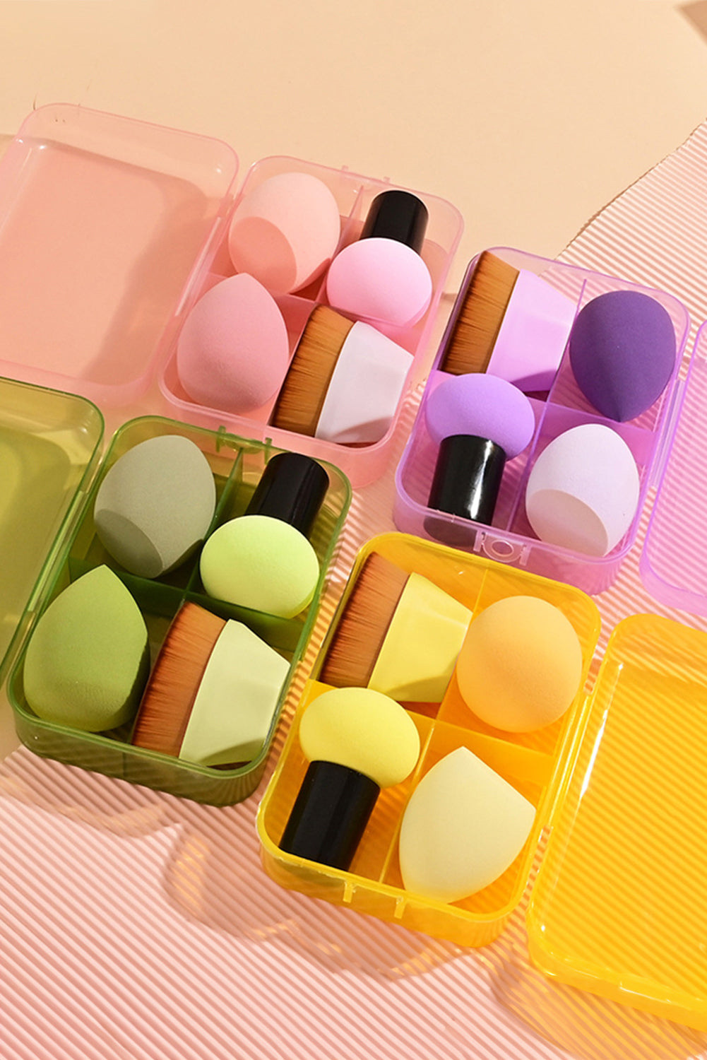 3er-Set Make-up-Schwämme und Foundation-Pinsel