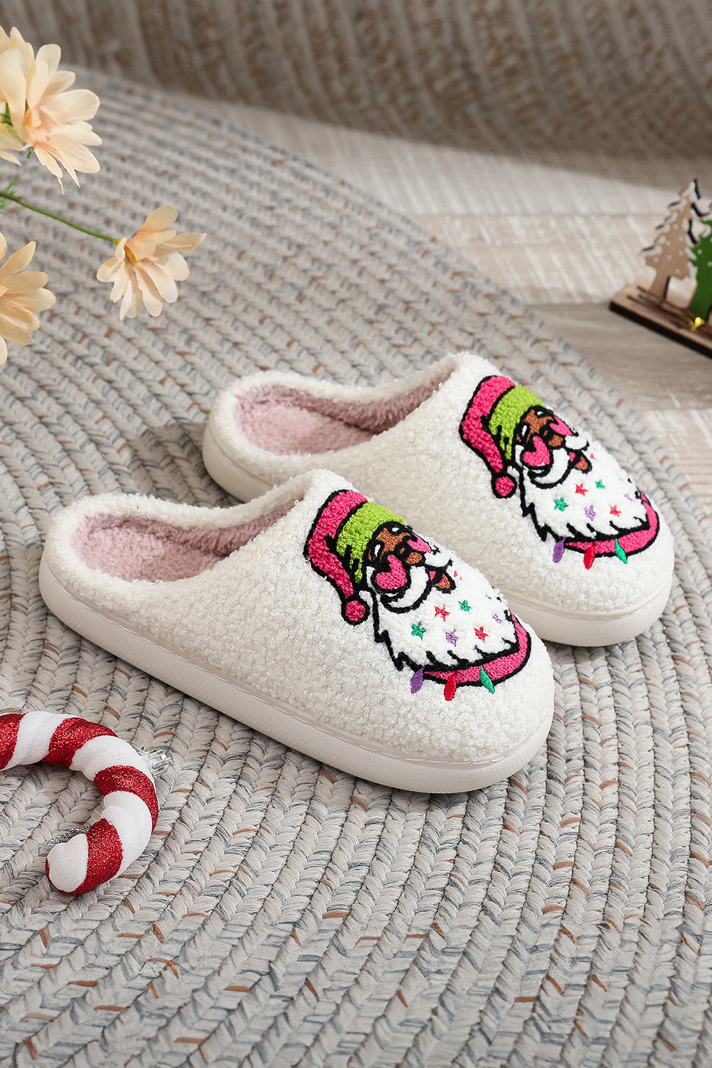 Starry Santa Claus Pattern Christmas Plush Slippers