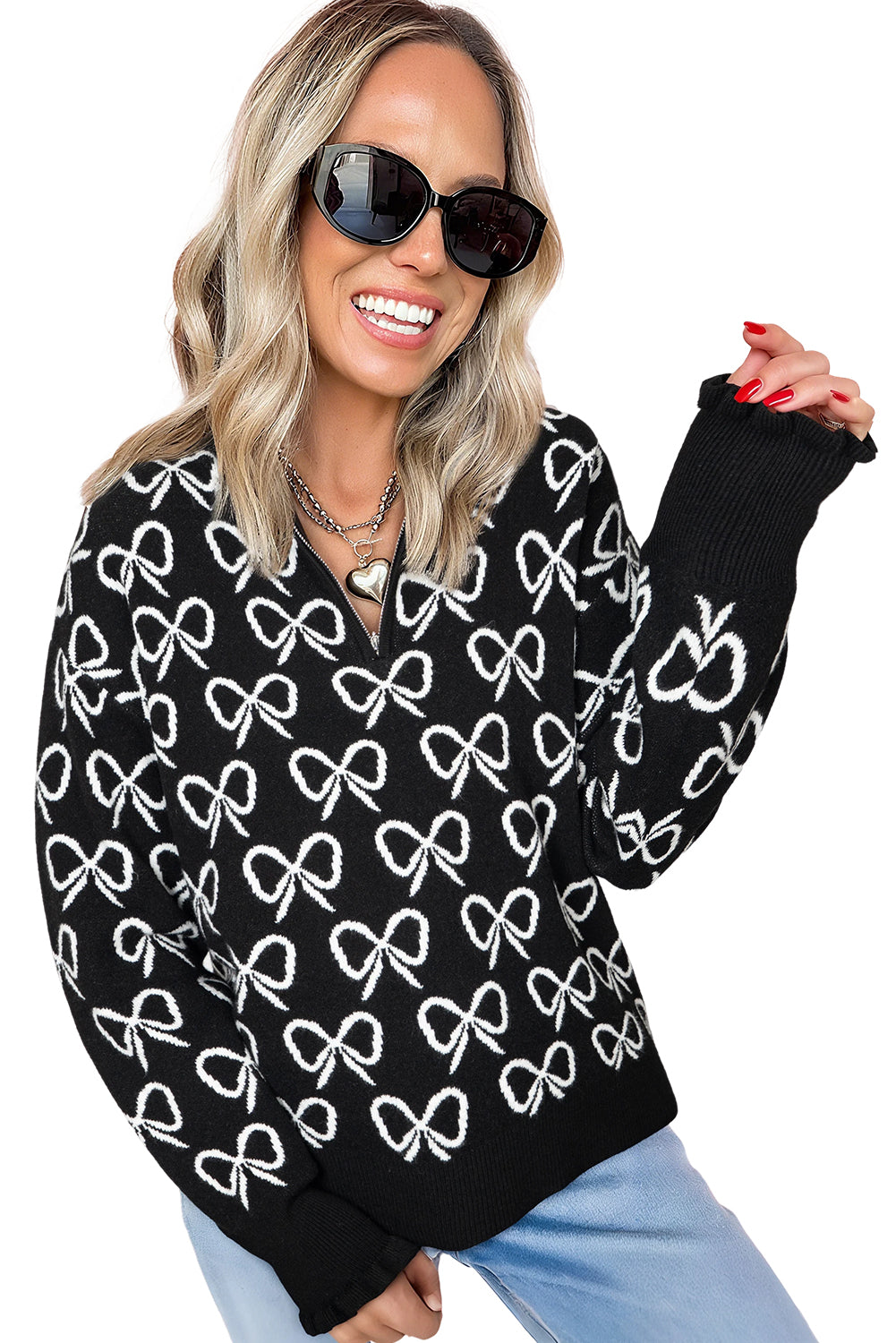 Cute Bow Pattern Drop Shoulder Zipped Collar Sweater