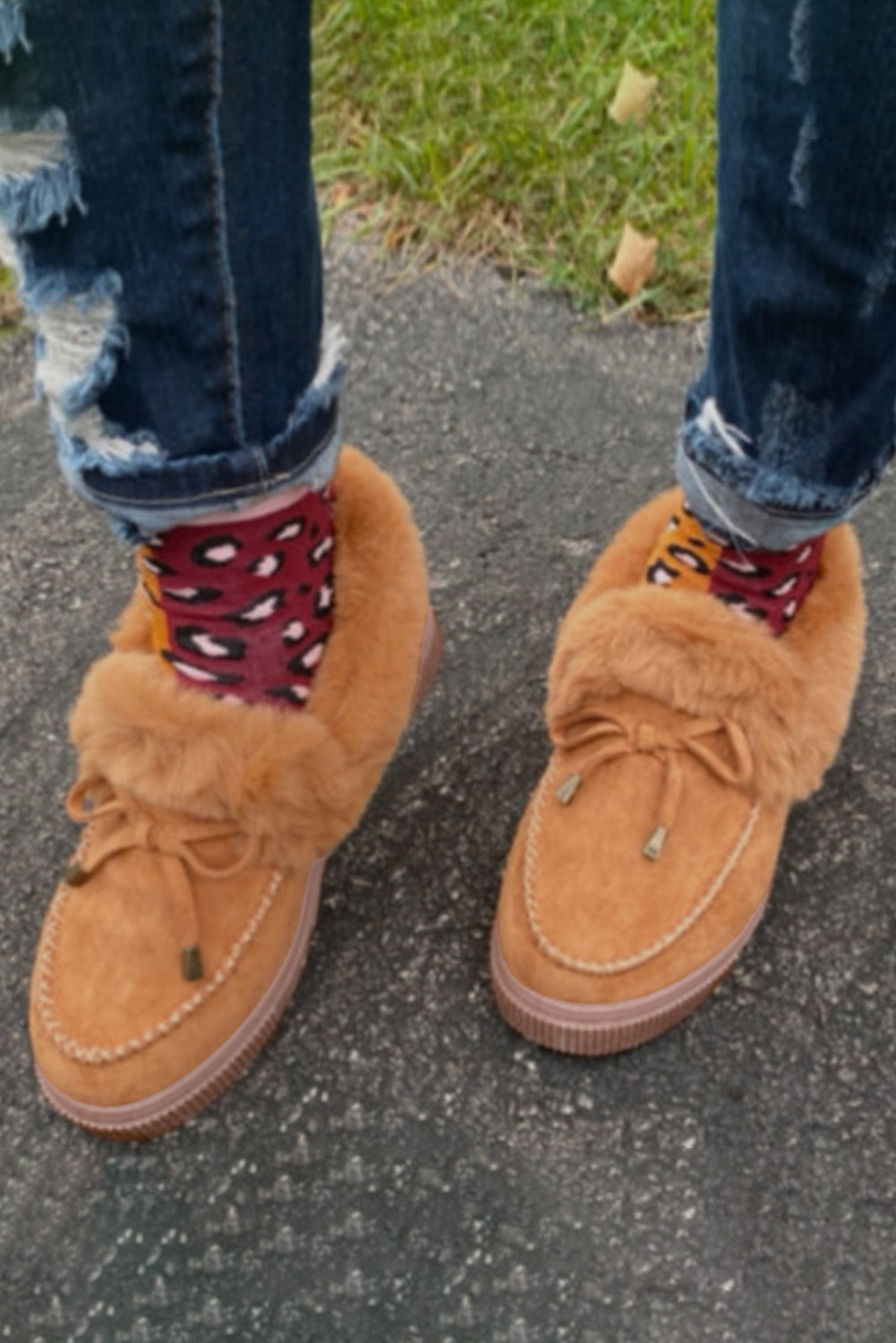 Winter-Flats mit Schleifendekor und Plüschfutter aus Wildlederimitat