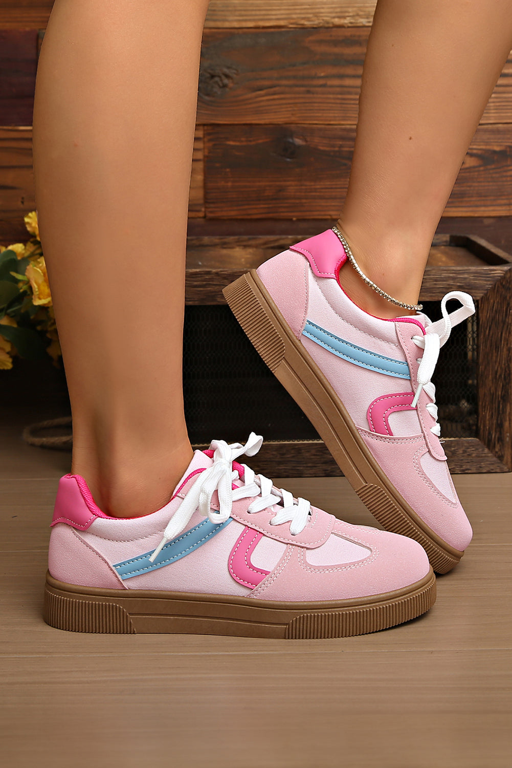 Color Block PU Leather Patchwork Lace Up Flat Shoes