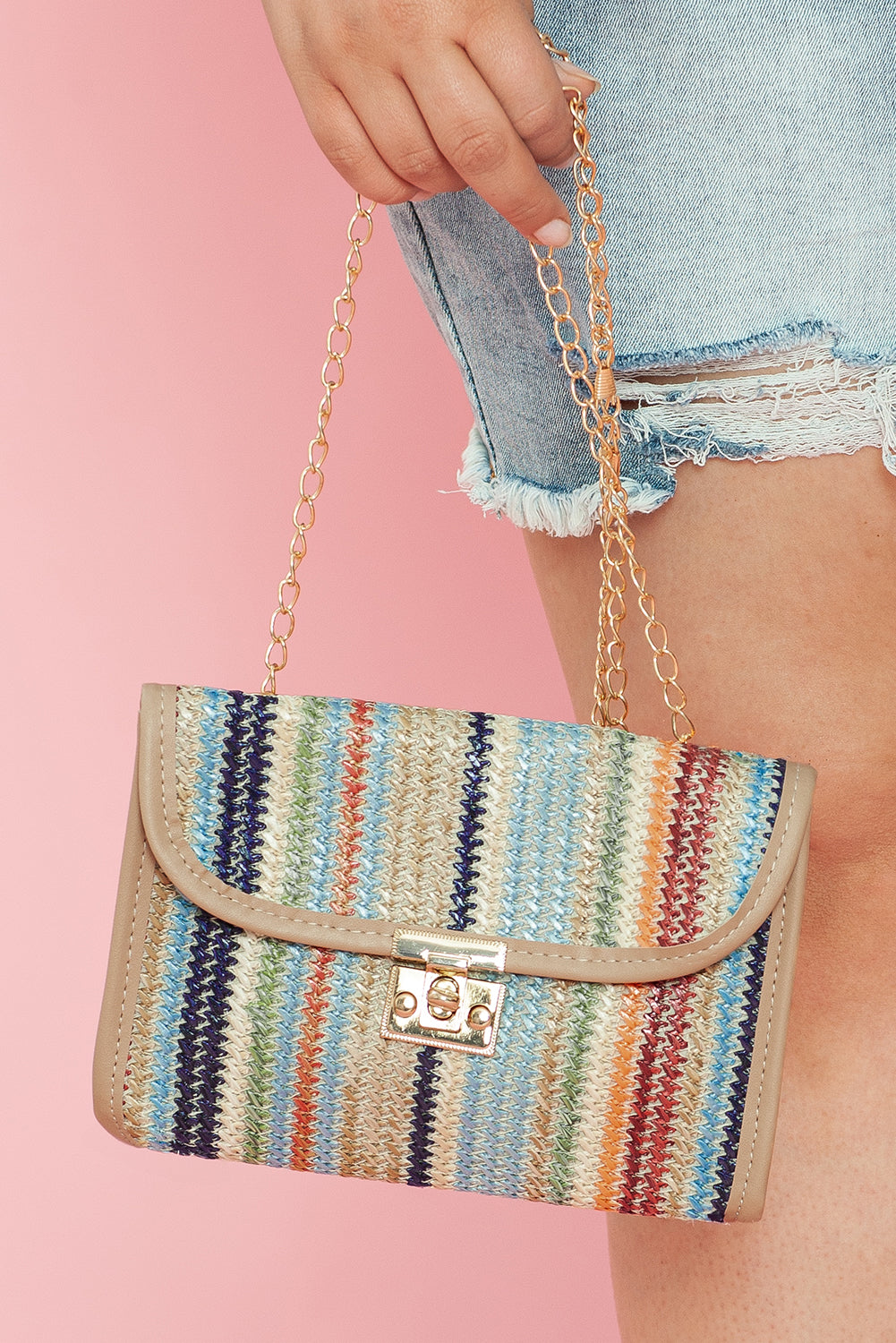 Sac à bandoulière simple à rabat en crochet rayé