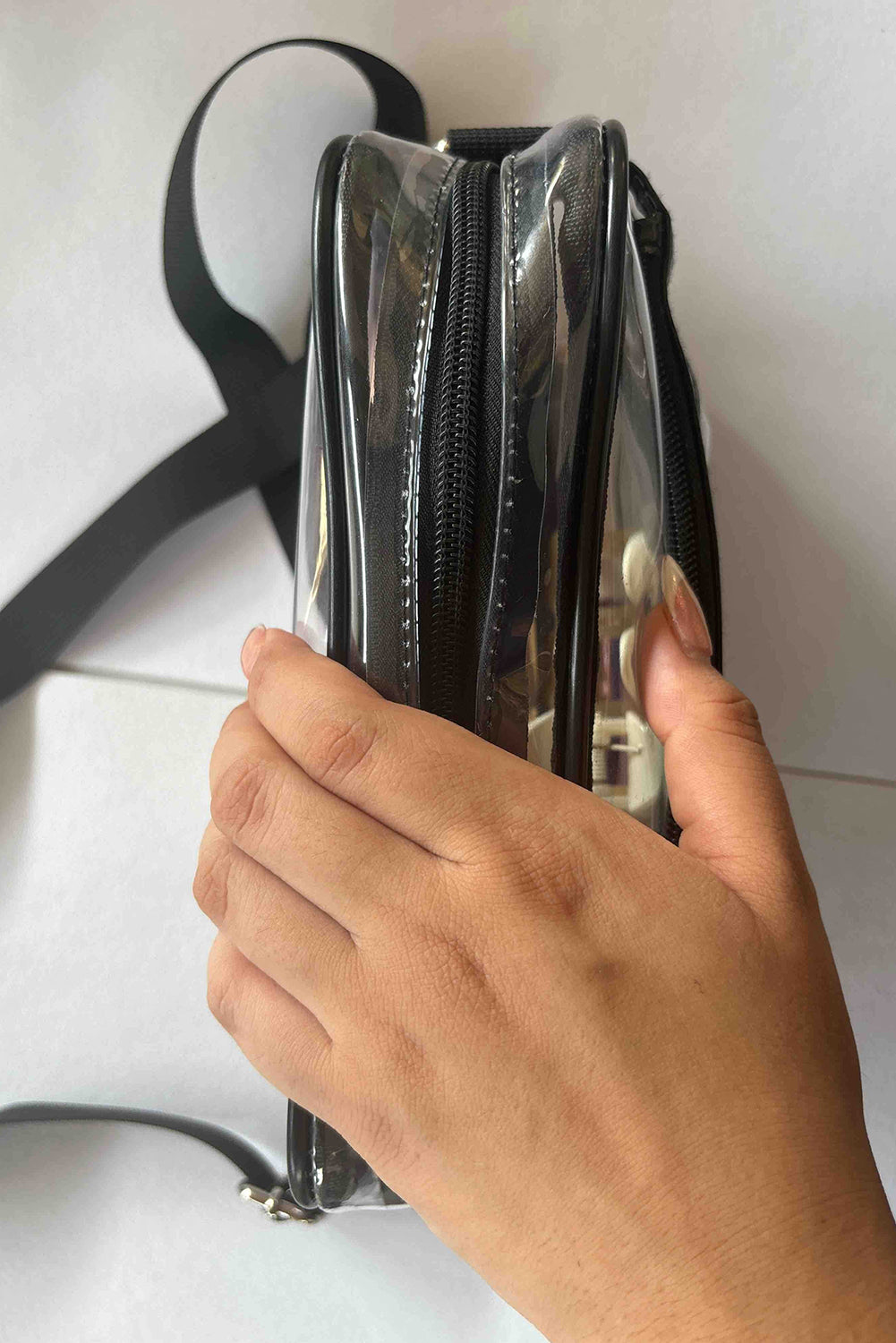 Multi-Pocket Contrast Edge Detachable Strap Clear Shoulder Bag