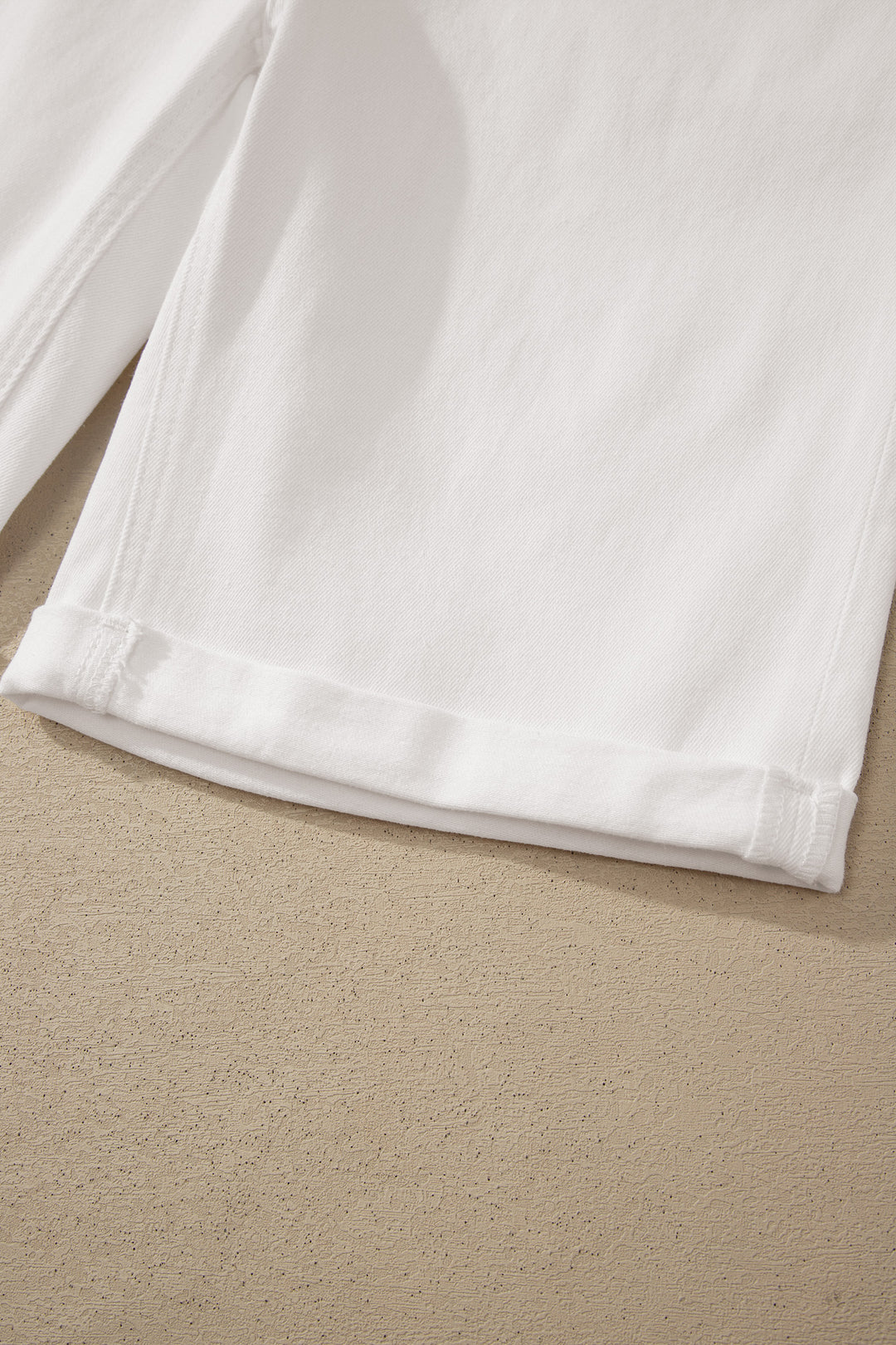 White Solid Color Rolled Cuffs Denim Bermuda Shorts