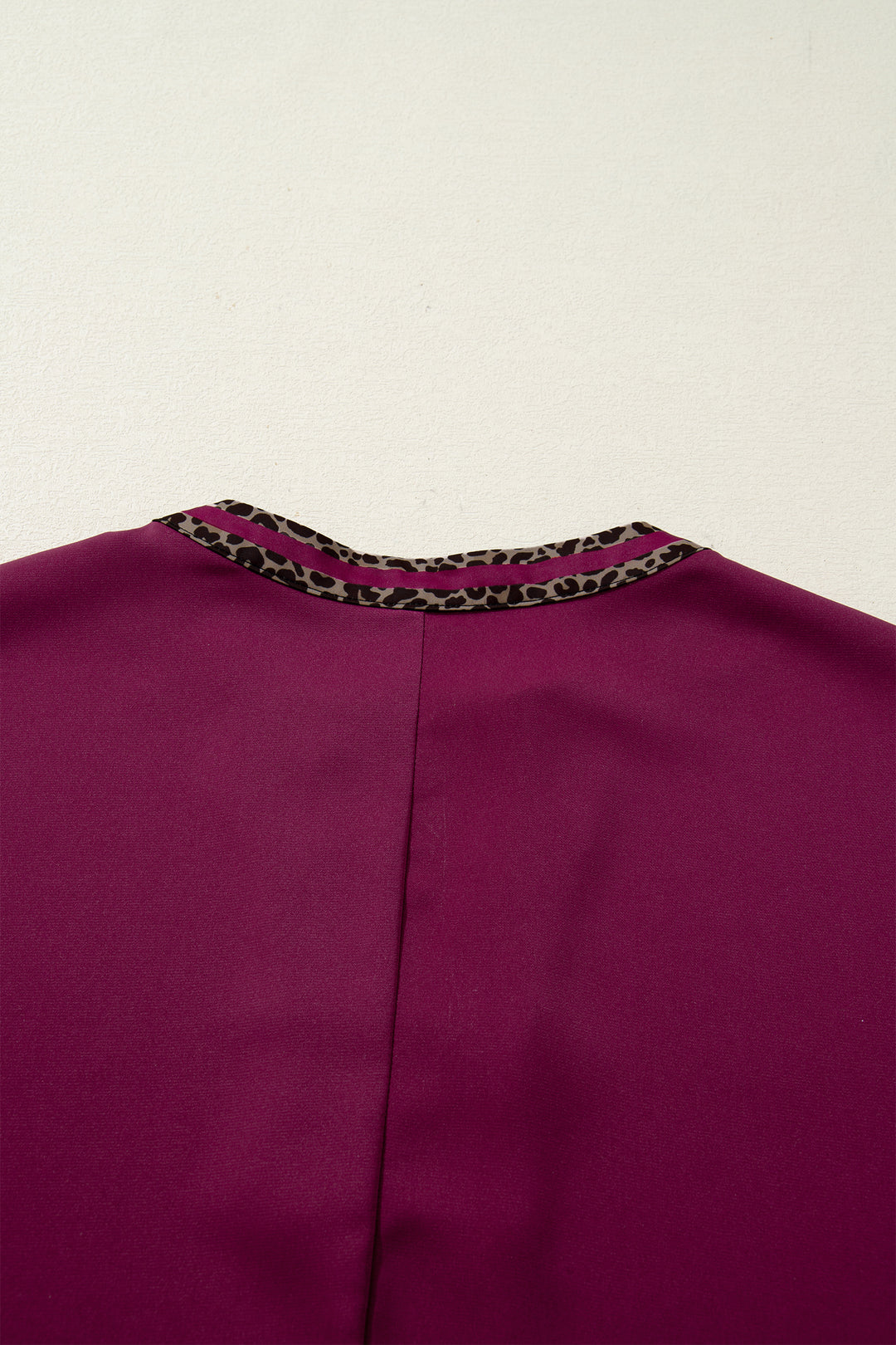 Red Dahlia Contrast Leopard Trim V Neck Short Sleeve Blouse