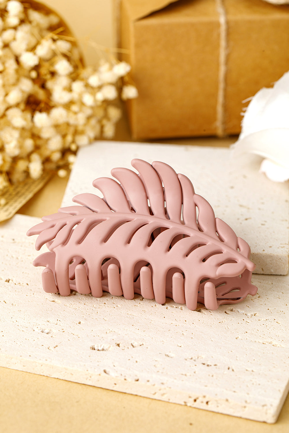 Pince à cheveux tendance à grandes feuilles