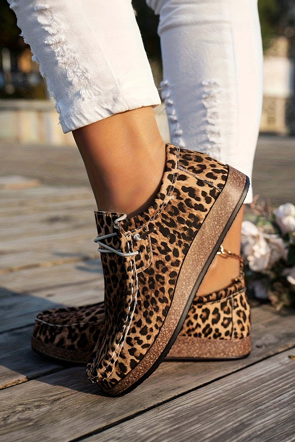 Leopard Faux Suede Lace-up Decor Slip On Shoes