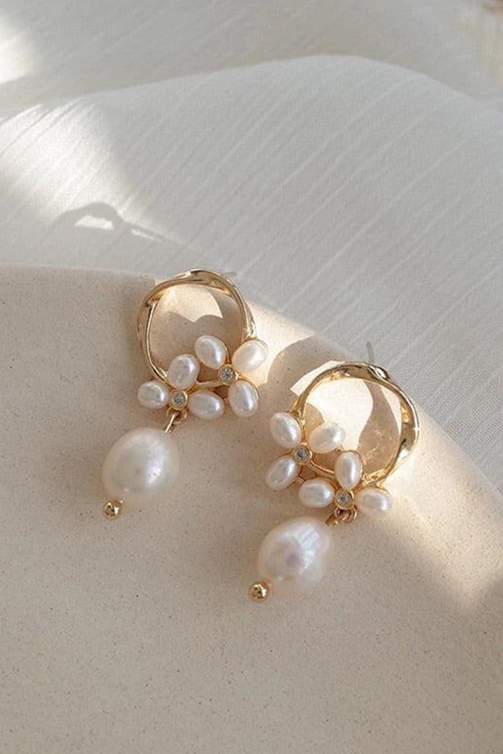 Plated Hoop Pearl Casual Wear Stud Earring