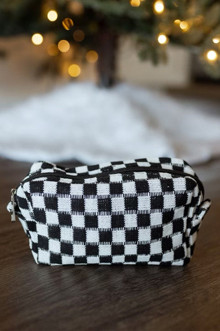 Checkered Knitted Zipper Makeup Bag