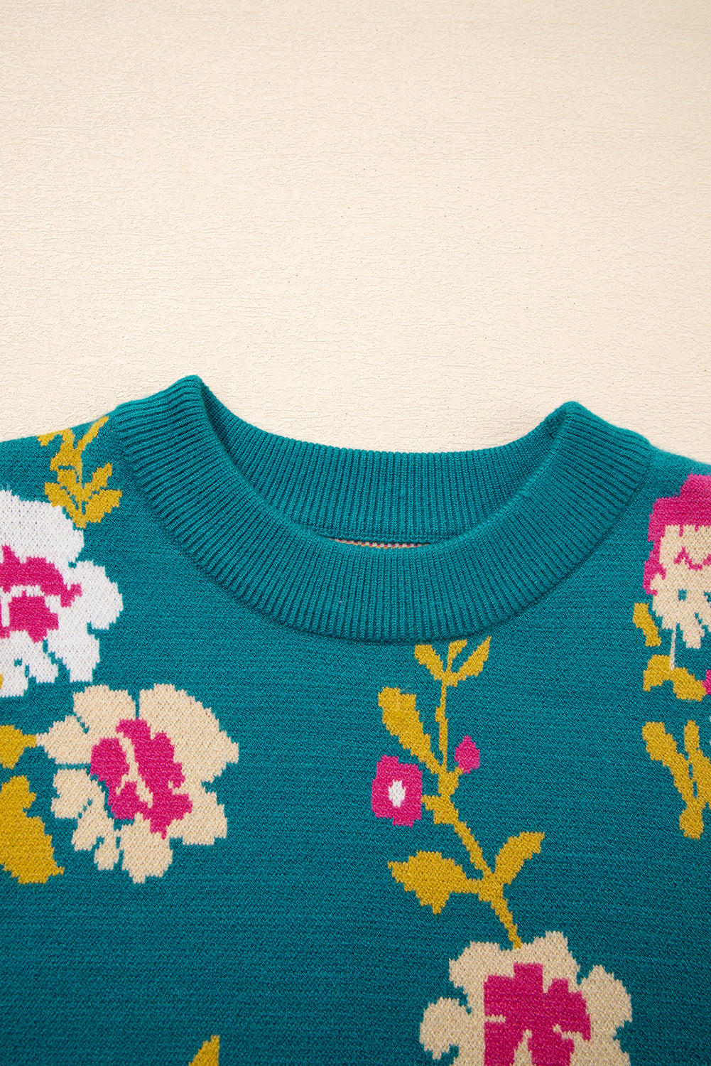 Flower Pattern Mock Neck Short Sleeve Knitted T Shirt