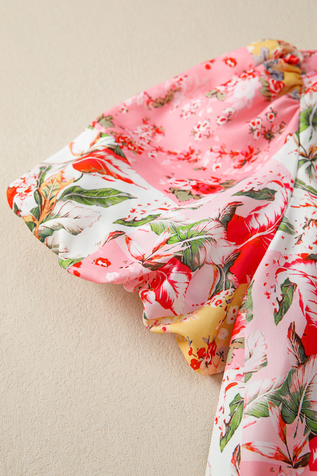Pink Contrast Collared V Neck Short Sleeve Floral Blouse