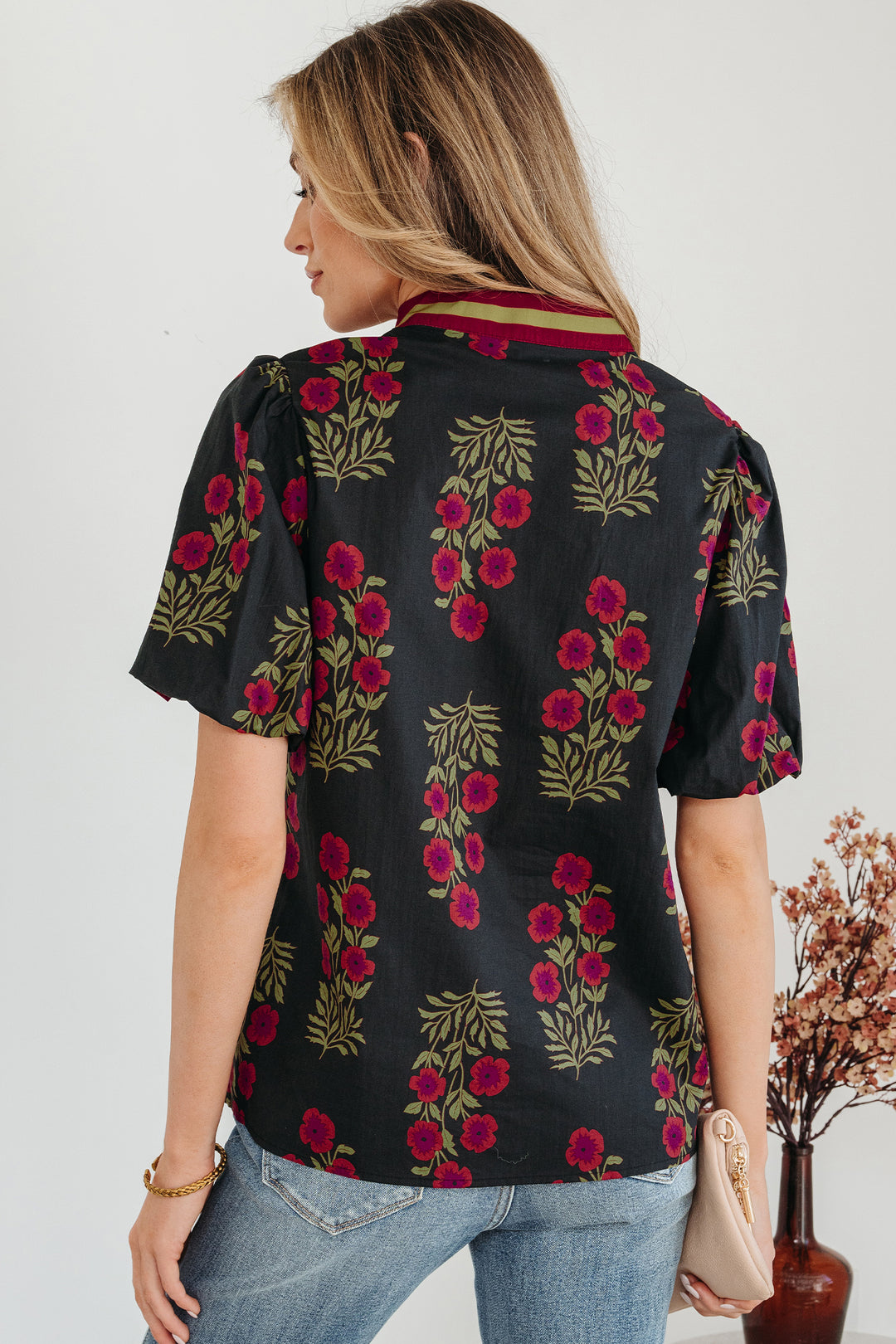 Floral Short Bubble Sleeve Contrast Slit Neckline Blouse