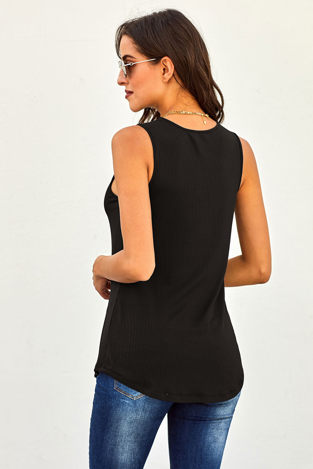 Just Say The Word Button Black Tank Top – ModeShe.com