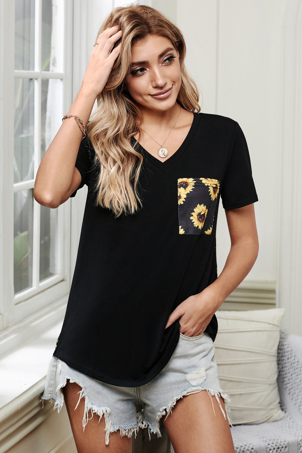 Black Yellow Floral Printed Splicing Short Sleeve T-Shirt