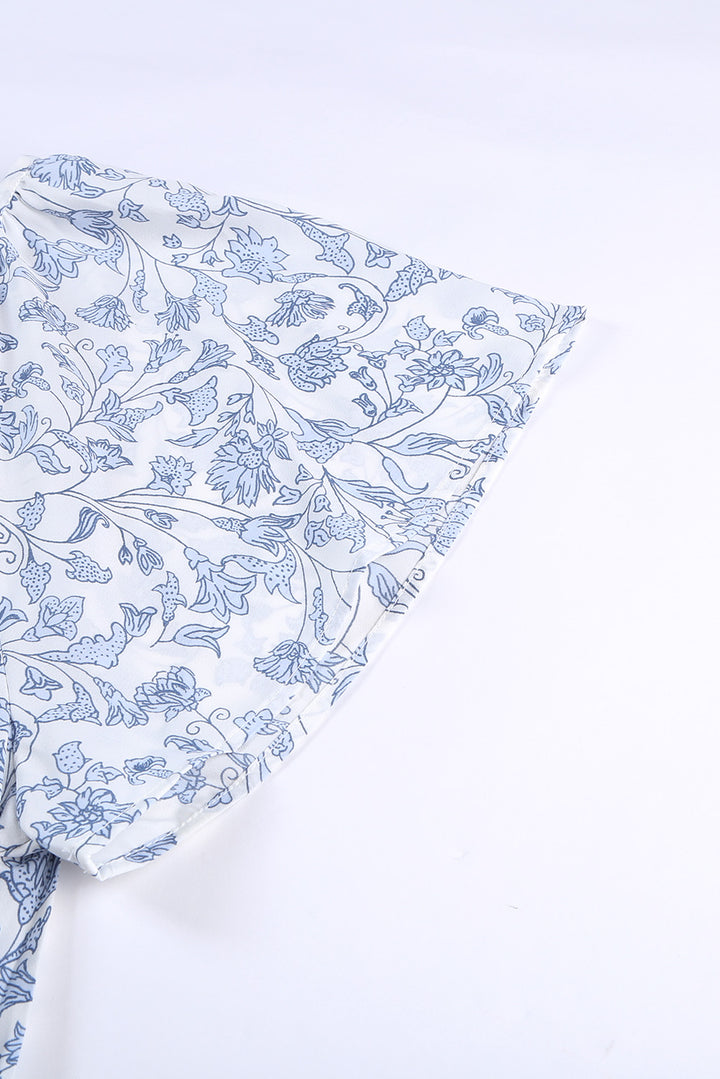 Sky Blue V-neck Short Sleeve Floral Print Fantasy Fluttering Blouse