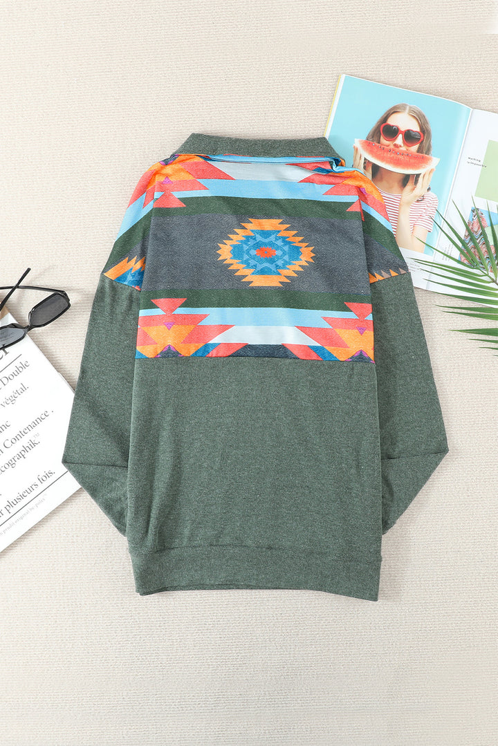 Women Aztec Print Atop Green Pullover Sweatshirt