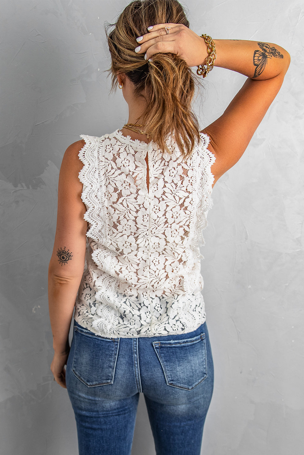 Chic White Lace V Neck Summer Tank Top