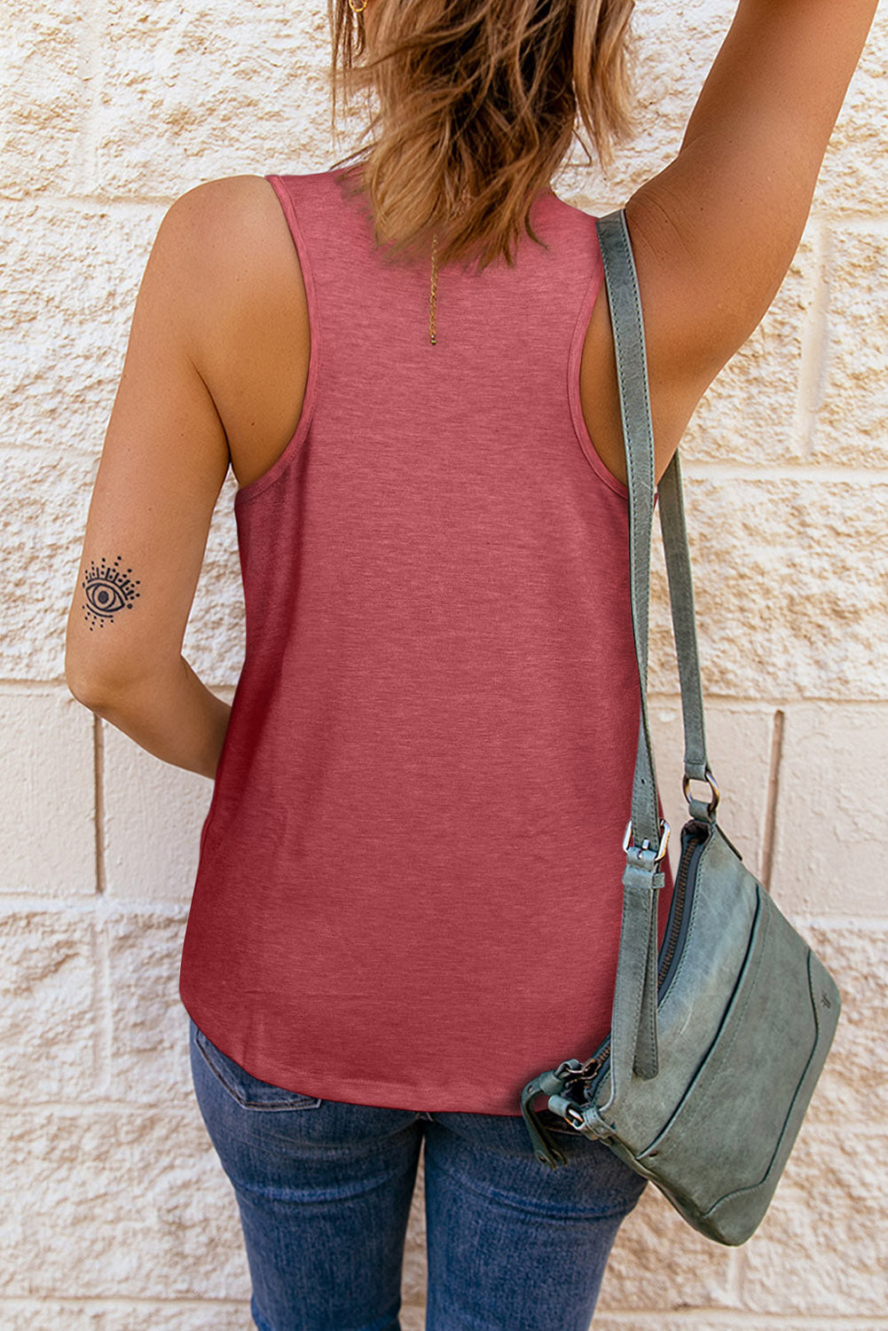 Casual Red V Neck Racerback Tank Top with Pocket