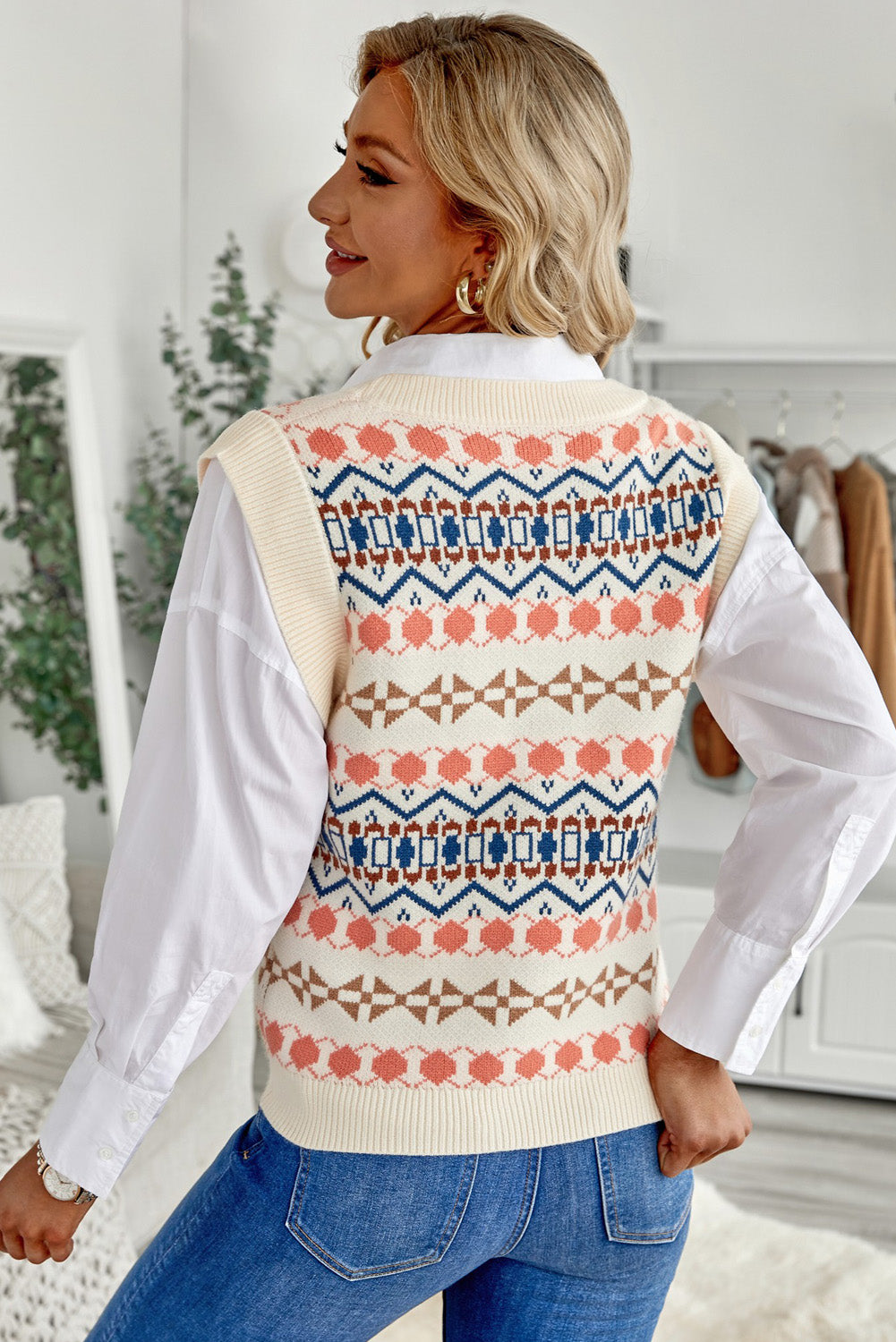 Women's White Tribal Print V Neck Knitted Sweater Vest