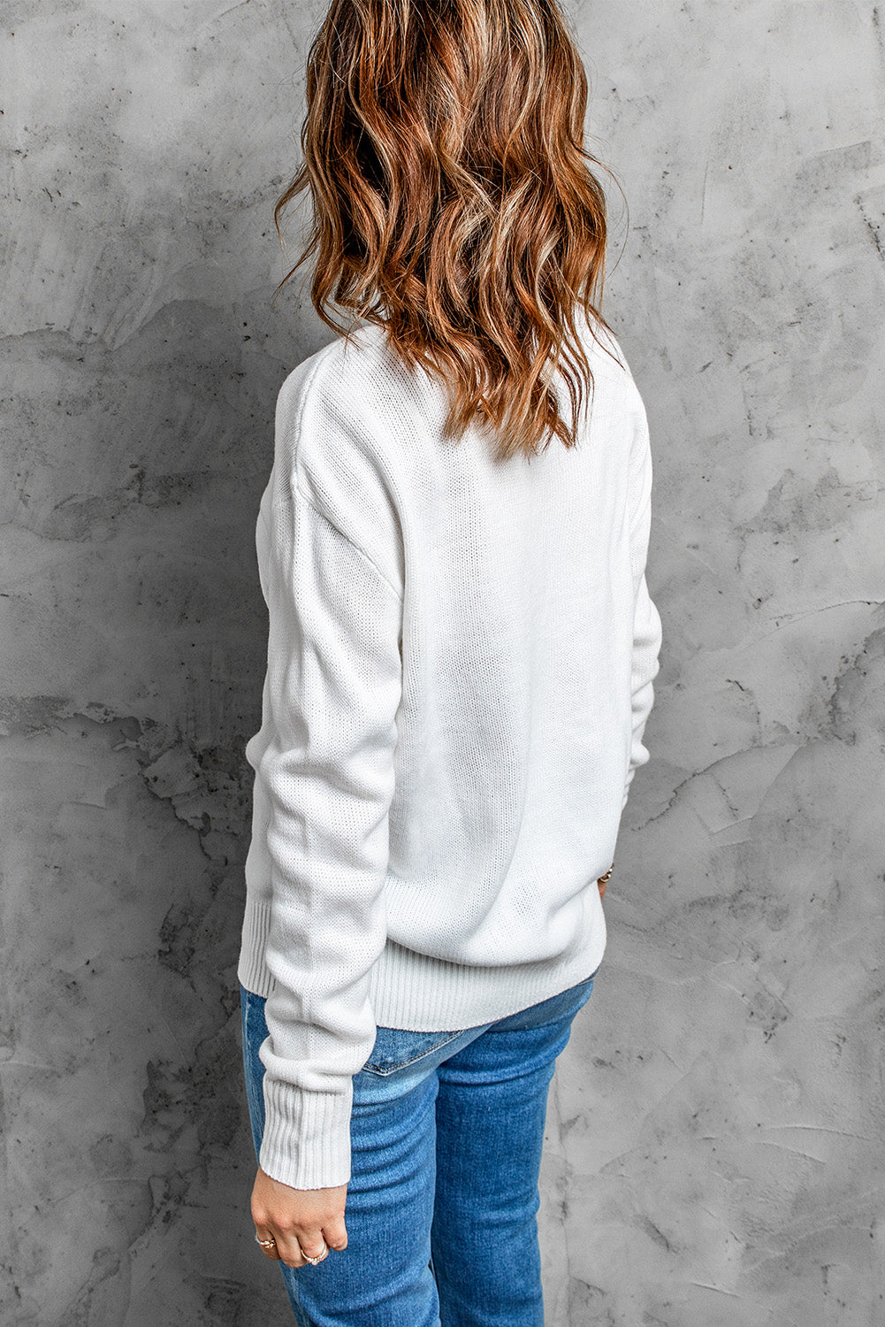 Classics White Deep V Contrasted Neckline Knitted Sweater