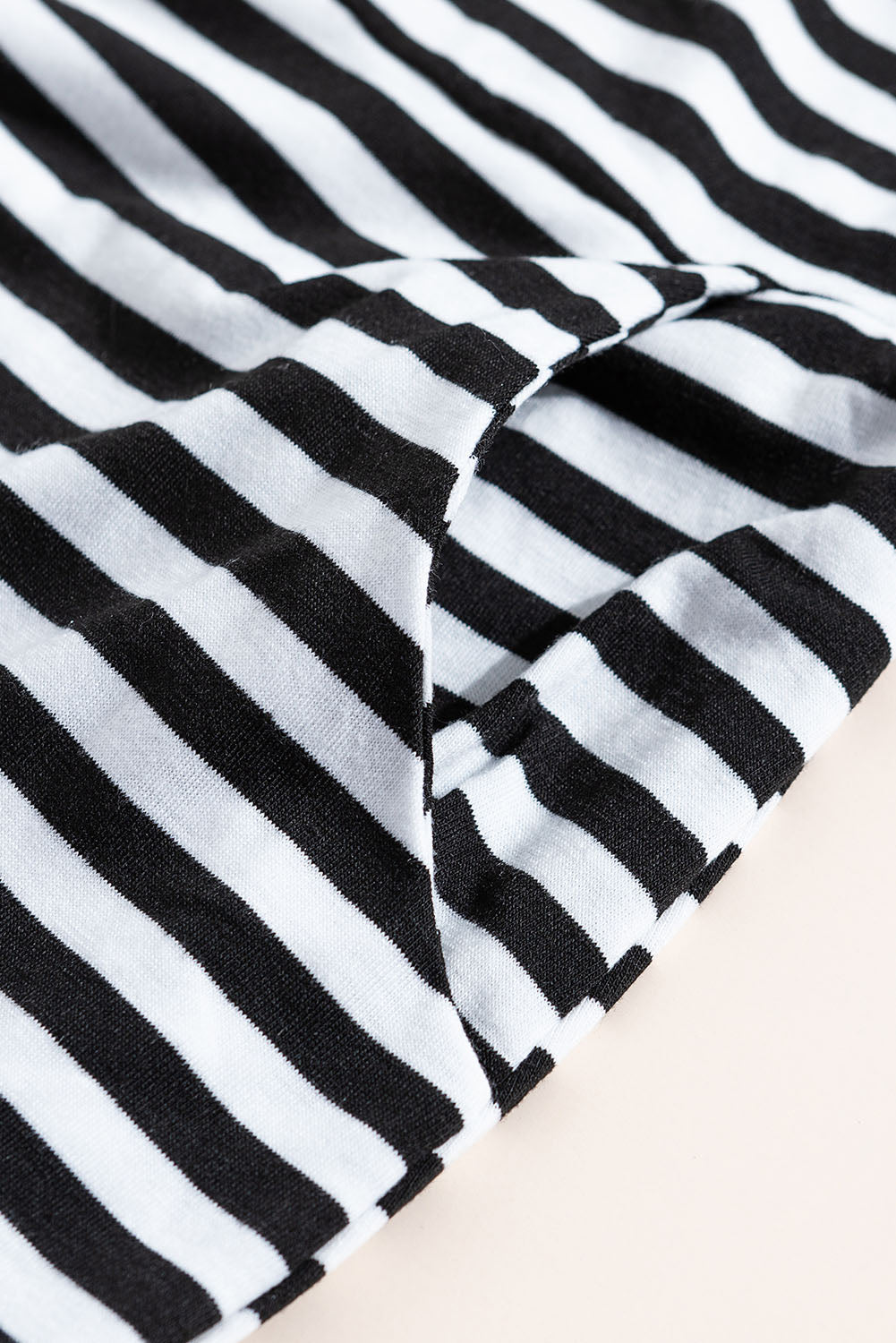 Black White Stripes Pocketed Belt Casual T-shirt Dress
