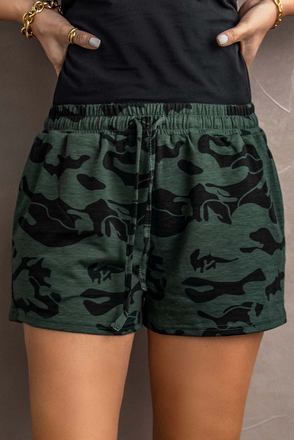 Womens Army Green Camo Print Raw Hem Casual Shorts