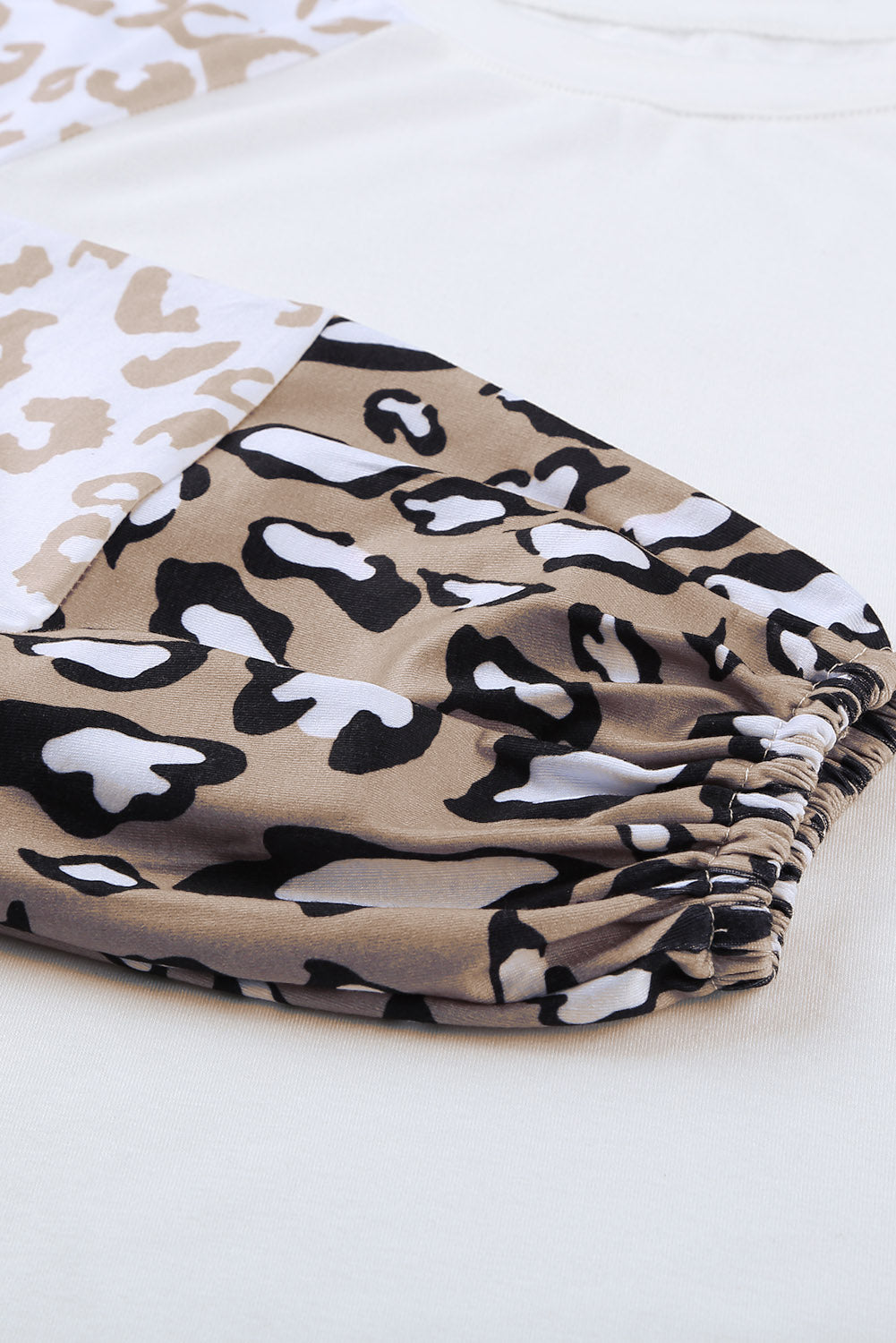 Women Beige Leopard Print Bubble Sleeve Top