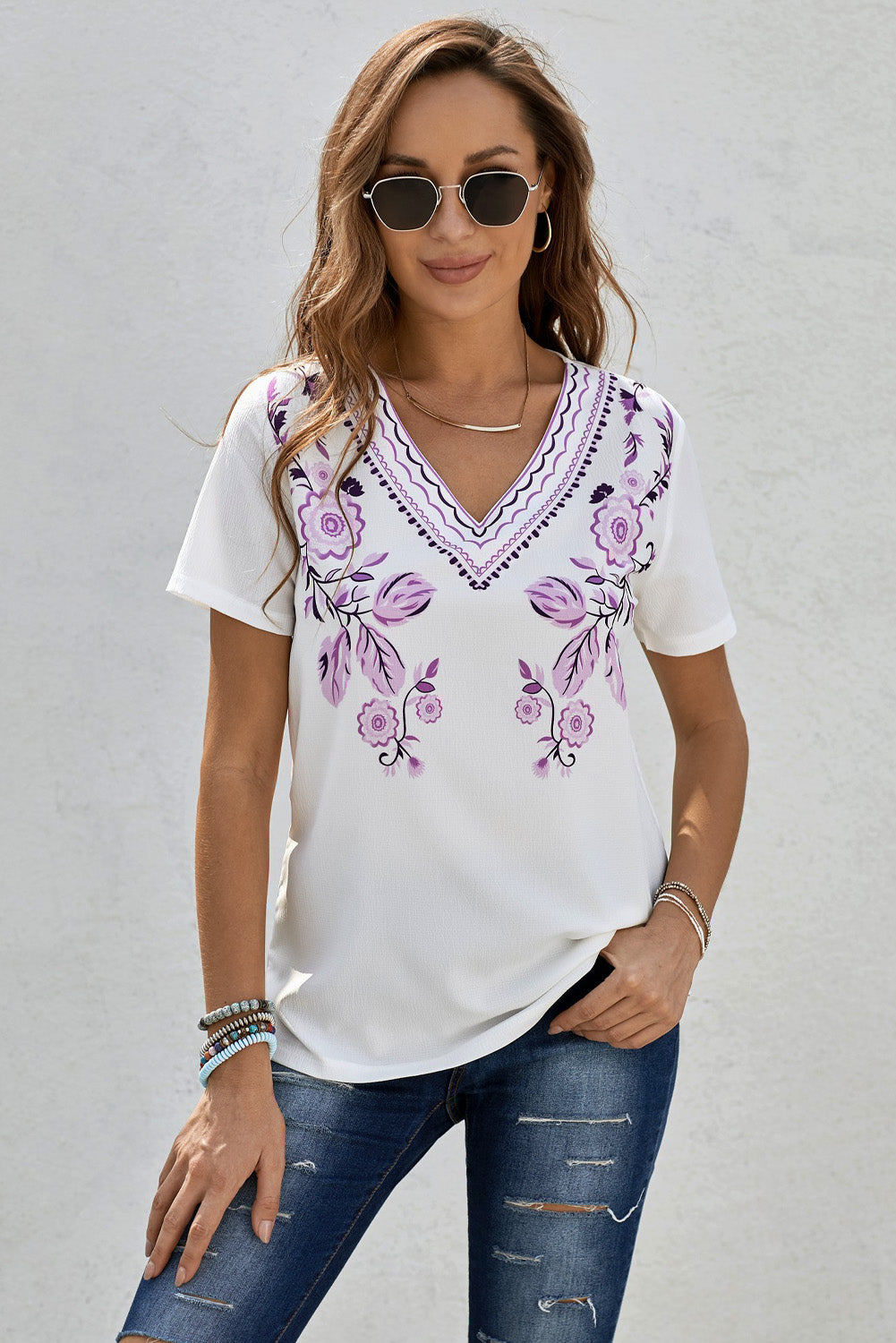 Women White Purple Floral Embroidery V Neck Short Sleeve T-Shirt